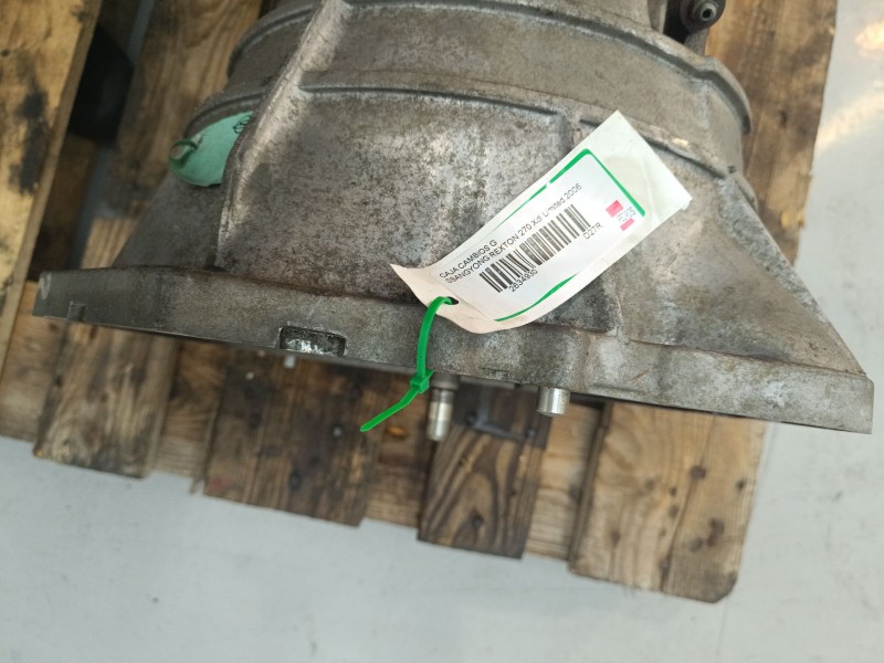 Recambio de caja cambios g para ssangyong rexton 270 xdi limited referencia OEM IAM 631020-08108  