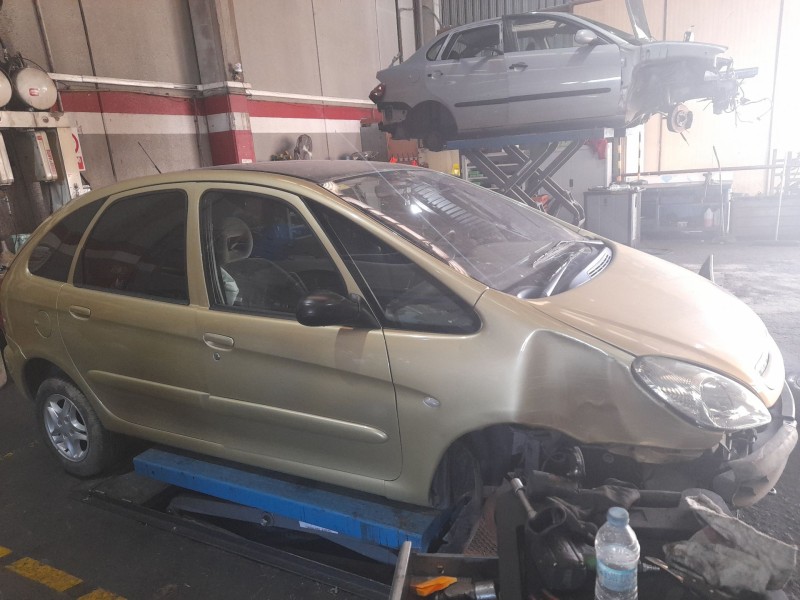 citroen xsara picasso del año 2001