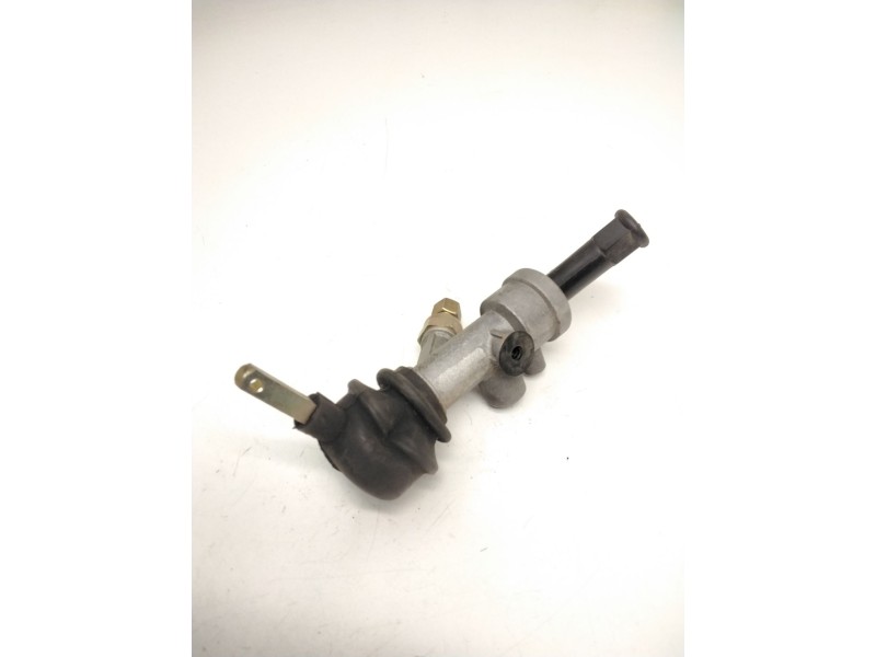 Recambio de válvula de freno estacionamiento para nissan atleon referencia OEM IAM SINREF.  