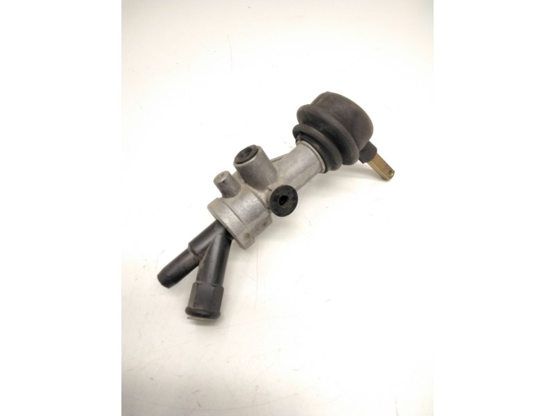 Recambio de válvula de freno estacionamiento para nissan atleon referencia OEM IAM SINREF.  