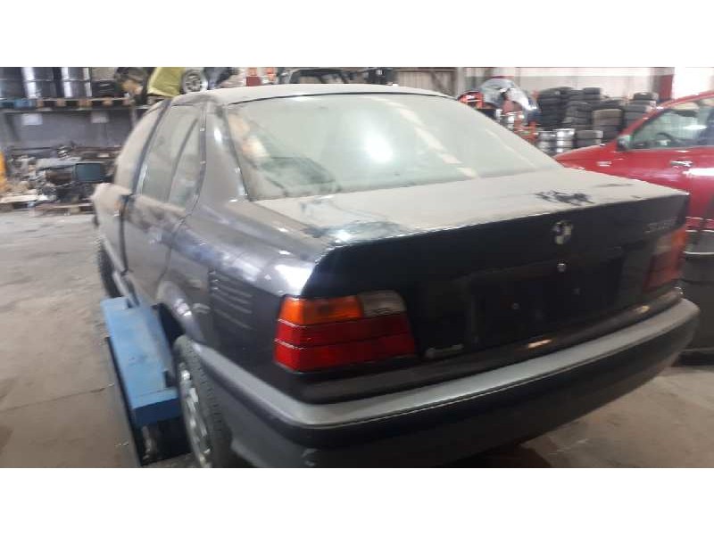 bmw serie 3 berlina (e36) del año 1992