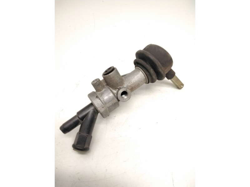 Recambio de válvula de freno estacionamiento para nissan atleon referencia OEM IAM SINREF.  