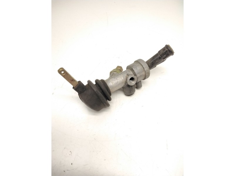 Recambio de válvula de freno estacionamiento para nissan atleon referencia OEM IAM   