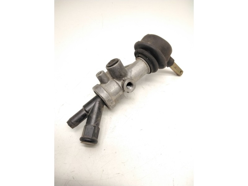 Recambio de válvula de freno estacionamiento para nissan atleon referencia OEM IAM   