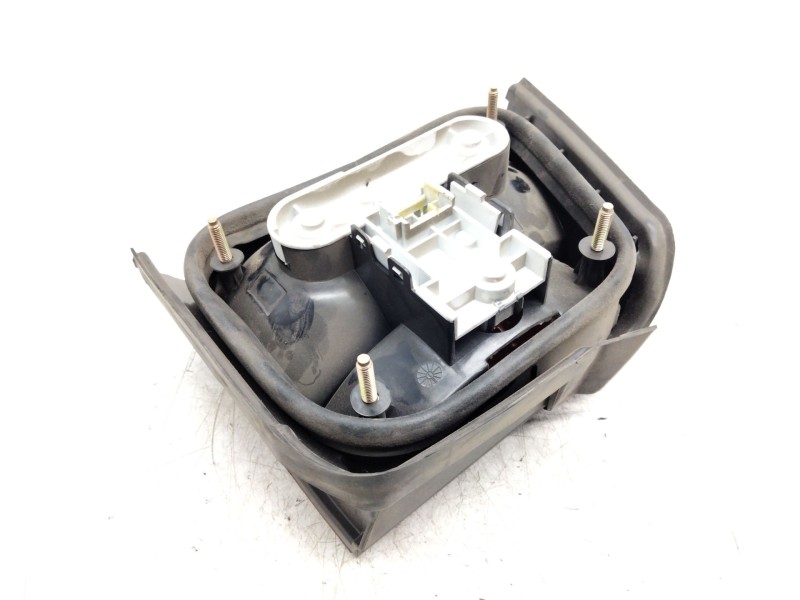 Recambio de piloto trasero derecho para alfa romeo 155 1.8 16v cat referencia OEM IAM 60568442  