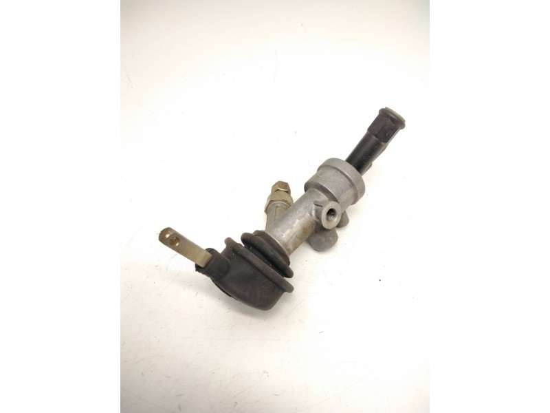 Recambio de válvula de freno estacionamiento para nissan atleon referencia OEM IAM SINREF.  