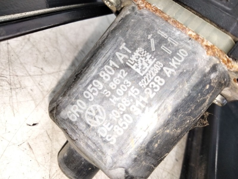 Recambio de elevalunas delantero izquierdo para volkswagen polo (6c1) fresh referencia OEM IAM 6R0968801AT  