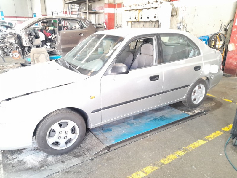 hyundai accent (lc) del año 2001