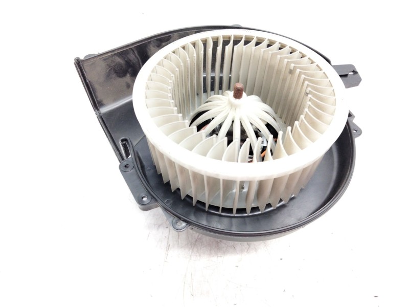 Recambio de motor calefaccion para volkswagen polo (6c1) fresh referencia OEM IAM 6R1819015  