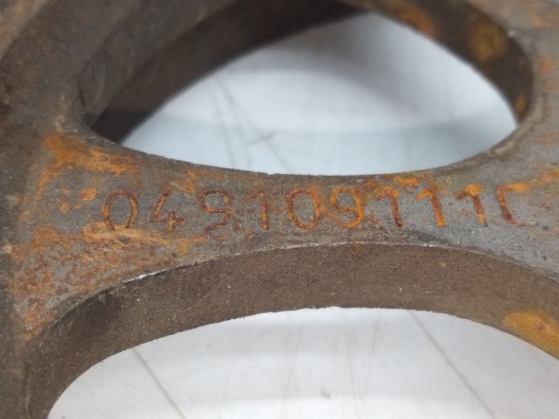 Recambio de polea arbol levas para audi 80/90 (811/813/853) referencia OEM IAM 049109111C  