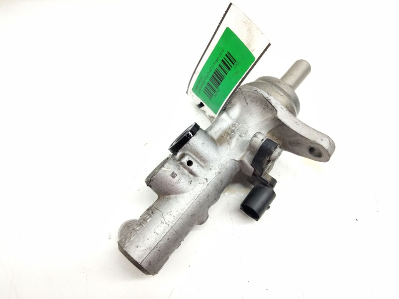 Recambio de bomba freno para volkswagen polo (6c1) fresh referencia OEM IAM   