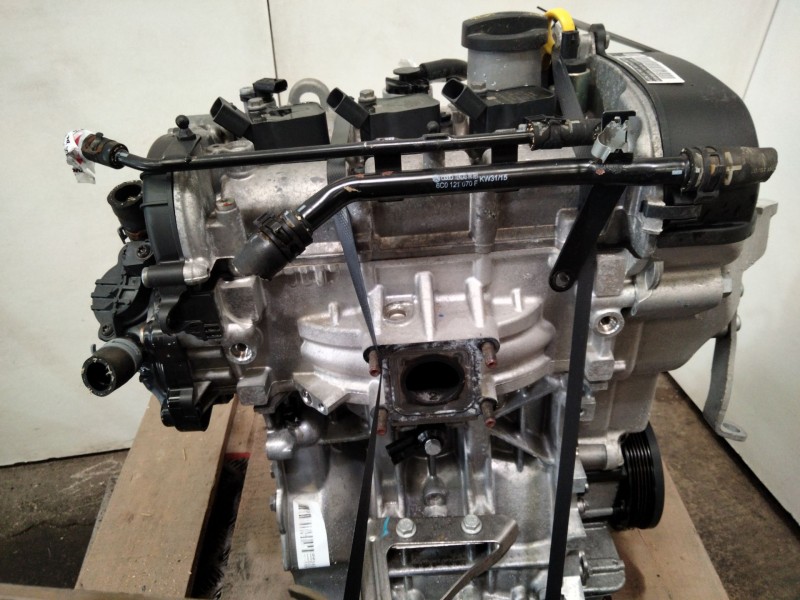 Recambio de motor completo para volkswagen polo (6c1) fresh referencia OEM IAM CHY  