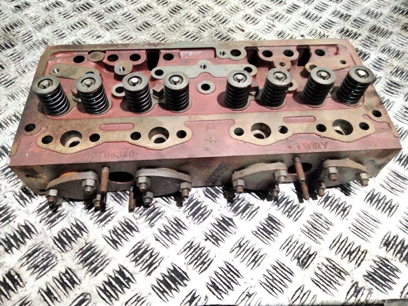 Recambio de culata para ebro l35 perkins referencia OEM IAM 37116360  16836