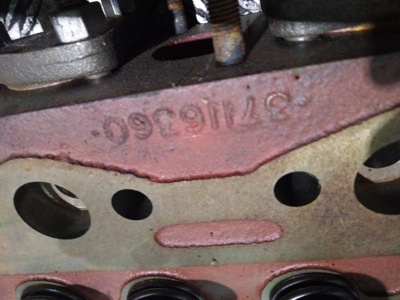 Recambio de culata para ebro l35 perkins referencia OEM IAM 37116360  16836