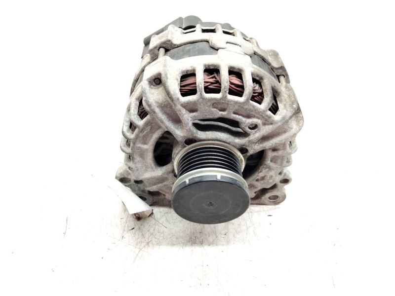 Recambio de alternador para volkswagen polo (6c1) fresh referencia OEM IAM 04C903023C  