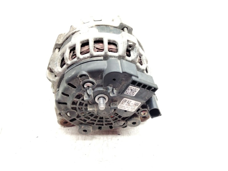 Recambio de alternador para volkswagen polo (6c1) fresh referencia OEM IAM 04C903023C  