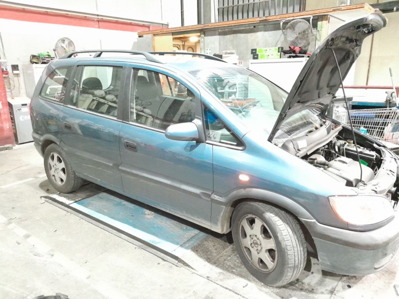 opel zafira a del año 1999