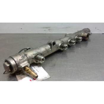 Recambio de rampa inyectora para renault scenic ii 1.9 dci diesel referencia OEM IAM 0445214065  