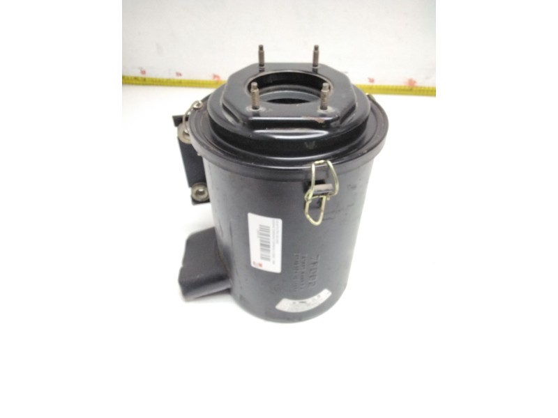 Recambio de caja filtro de aire para nissan terrano/terrano.ii (r20) referencia OEM IAM 7F002  