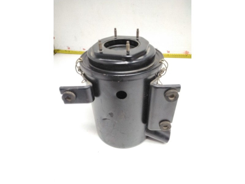 Recambio de caja filtro de aire para nissan terrano/terrano.ii (r20) referencia OEM IAM 7F002  