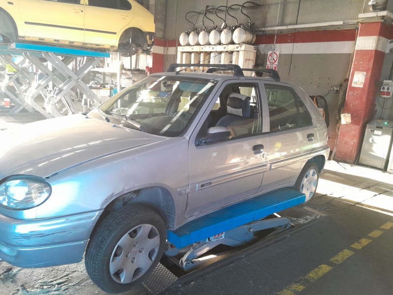 citroen saxo del año 2001