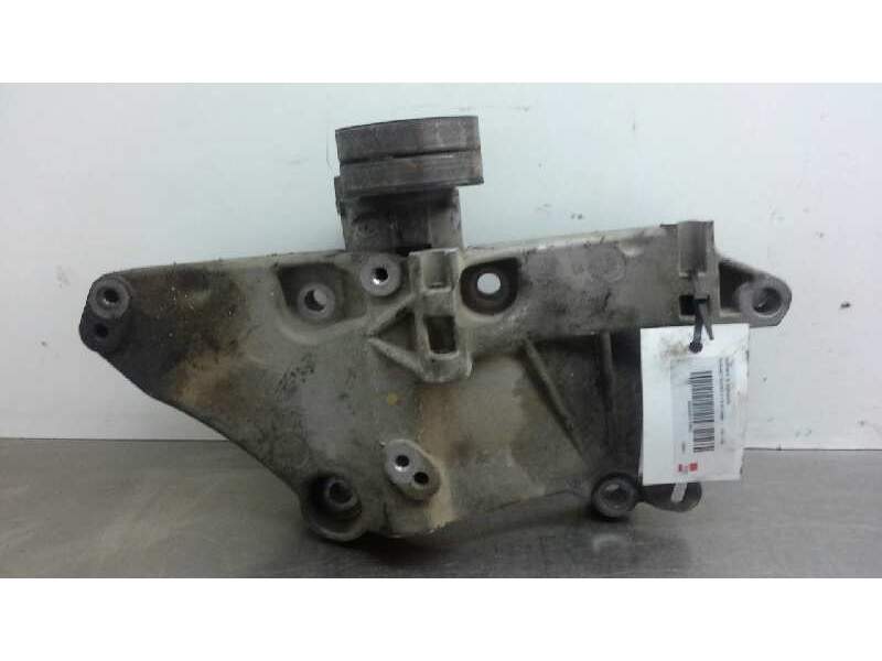 Recambio de soporte alternador para renault scenic ii 1.9 dci diesel referencia OEM IAM 8200100148  