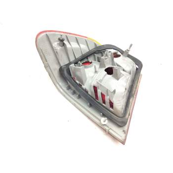 Recambio de piloto trasero derecho para bmw 3 (e46) 320 d referencia OEM IAM 8364922 02032671 