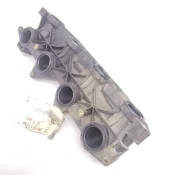 Recambio de colector admision para renault master desde ´98 referencia OEM IAM   111745