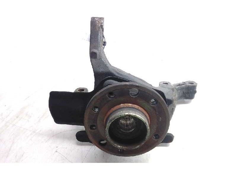 Recambio de mangueta delantera derecha para opel zafira b cosmo referencia OEM IAM   