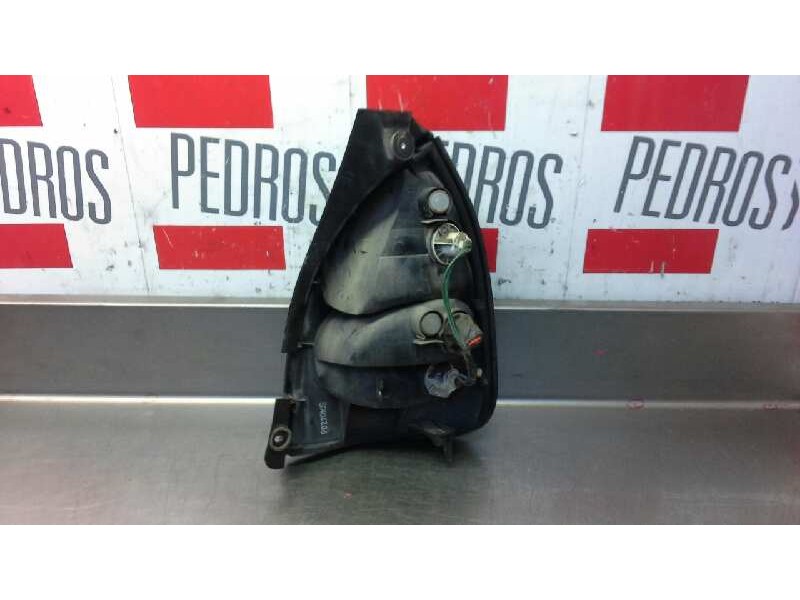 Recambio de piloto trasero izquierdo para hyundai lantra familiar (rd) 1.6 gls referencia OEM IAM   