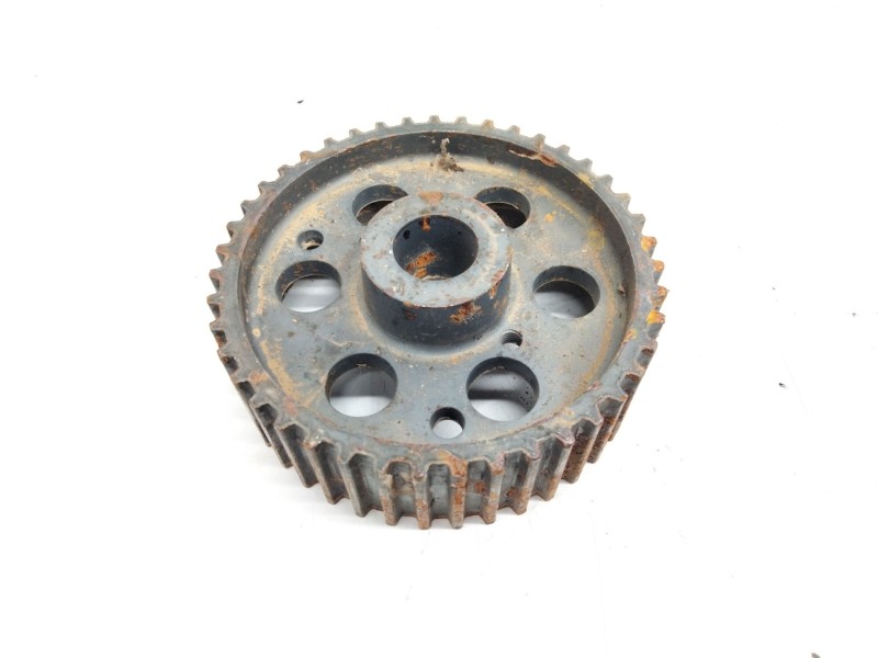 Recambio de polea bomba inyectora para opel astra h berlina 1.4 16v referencia OEM IAM 46517943  