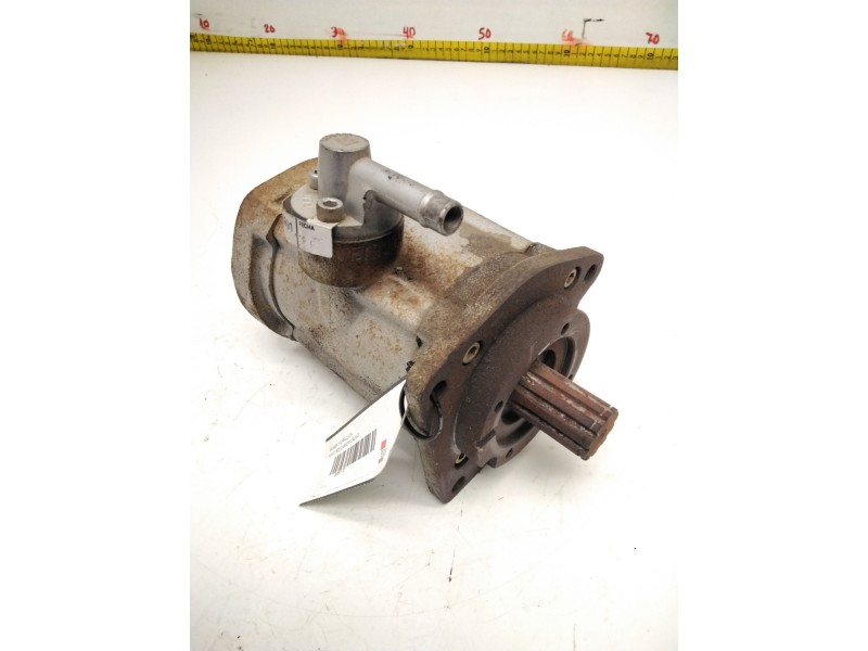 Recambio de bomba hidraulica para avia 3.500 camion caja referencia OEM IAM 996691  