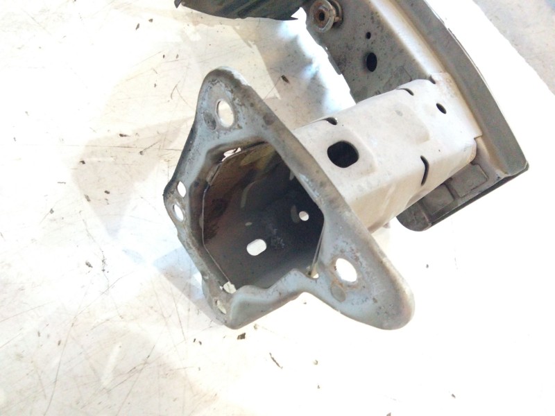 Recambio de refuerzo paragolpes delantero para ford c-max (cb3) 1.6 tdci cat referencia OEM IAM   