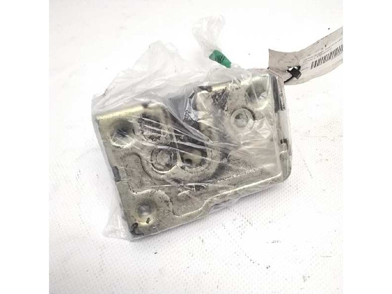 Recambio de cerradura puerta delantera derecha para renault master desde ´98 2.8 tdi referencia OEM IAM   