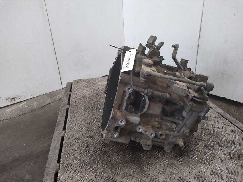 Recambio de caja cambios para dodge caliber sxt referencia OEM IAM TJA095600013  