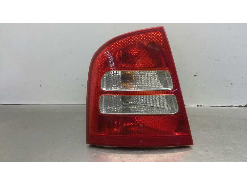 Recambio de piloto trasero izquierdo para skoda octavia berlina (1u2) collection referencia OEM IAM   