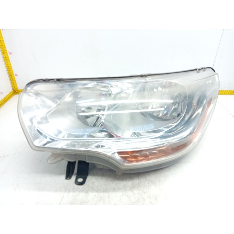 Recambio de faro izquierdo para citroen c4 berlina exclusive referencia OEM IAM 9687308280  