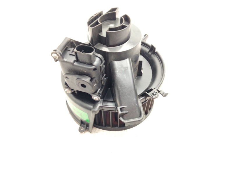 Recambio de motor calefaccion para opel zafira a elegance referencia OEM IAM 90437893  