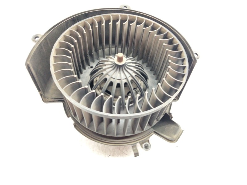 Recambio de motor calefaccion para opel zafira a elegance referencia OEM IAM 90437893  