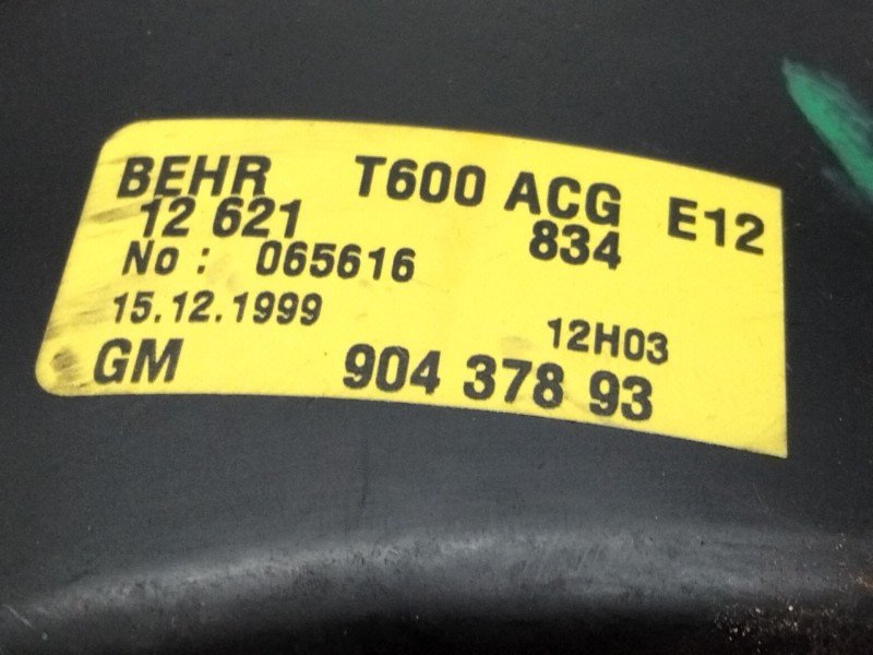 Recambio de motor calefaccion para opel zafira a elegance referencia OEM IAM 90437893  