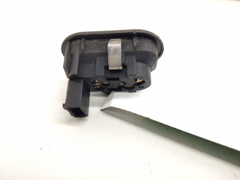 Recambio de mando elevalunas delantero derecho para opel zafira a elegance referencia OEM IAM   