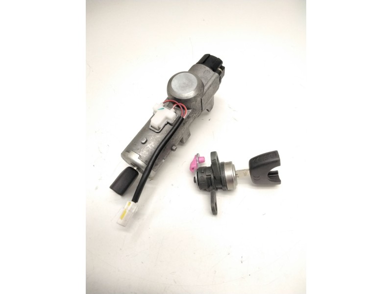 Recambio de conmutador de arranque para nissan primera berlina (p11) referencia OEM IAM VALEO8145  