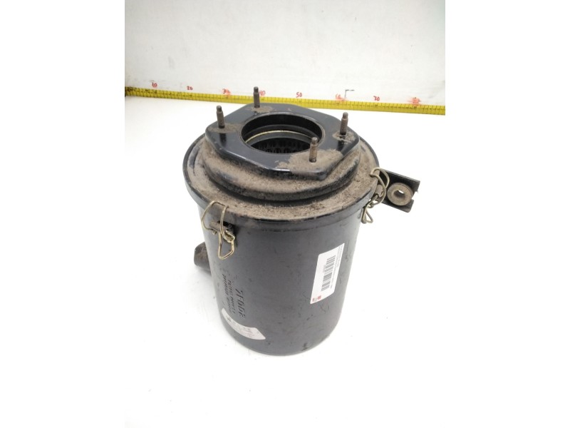 Recambio de caja filtro de aire para nissan terrano/terrano.ii (r20) referencia OEM IAM 7F002  