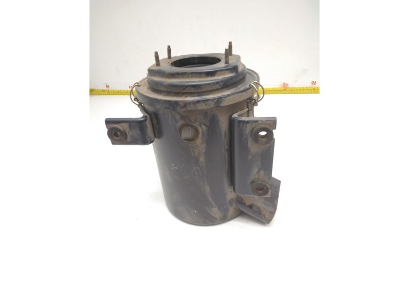 Recambio de caja filtro de aire para nissan terrano/terrano.ii (r20) referencia OEM IAM 7F002  