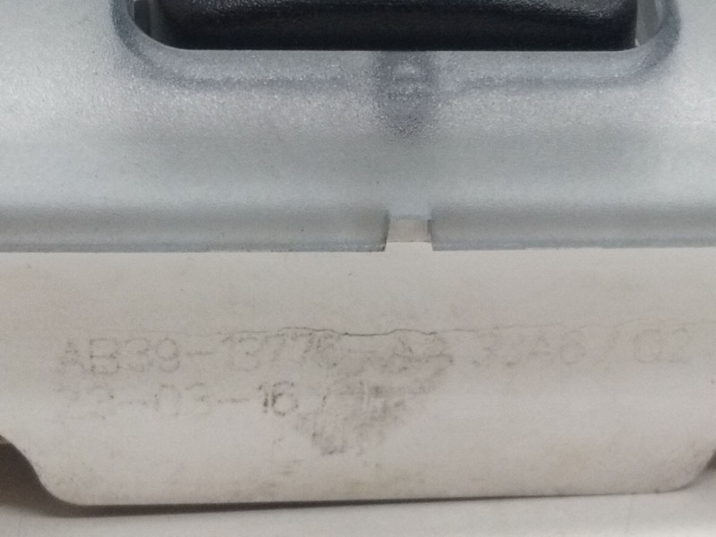 Recambio de luz interior para ford ranger (tke) doppelkabine 4x4 wildtrak referencia OEM IAM AB3913776AA  