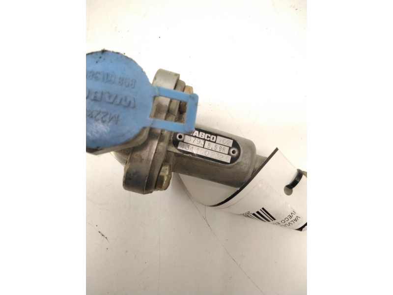 Recambio de valvula para iveco eurocargo 150 e 18 referencia OEM IAM 4341002320  WABCO 102