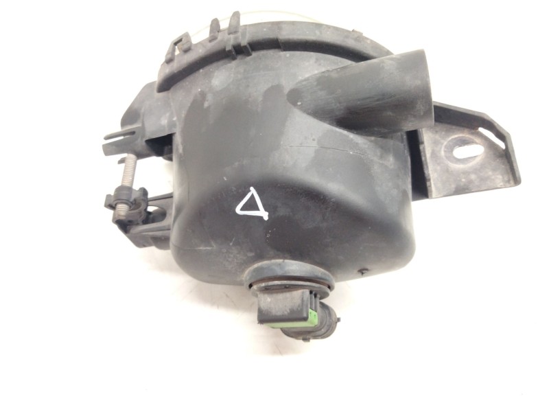 Recambio de faro antiniebla izquierdo para bmw serie 3 berlina (e90) 3.0 turbodiesel cat referencia OEM IAM 6948374  