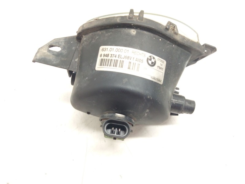 Recambio de faro antiniebla izquierdo para bmw serie 3 berlina (e90) 3.0 turbodiesel cat referencia OEM IAM 6948374  