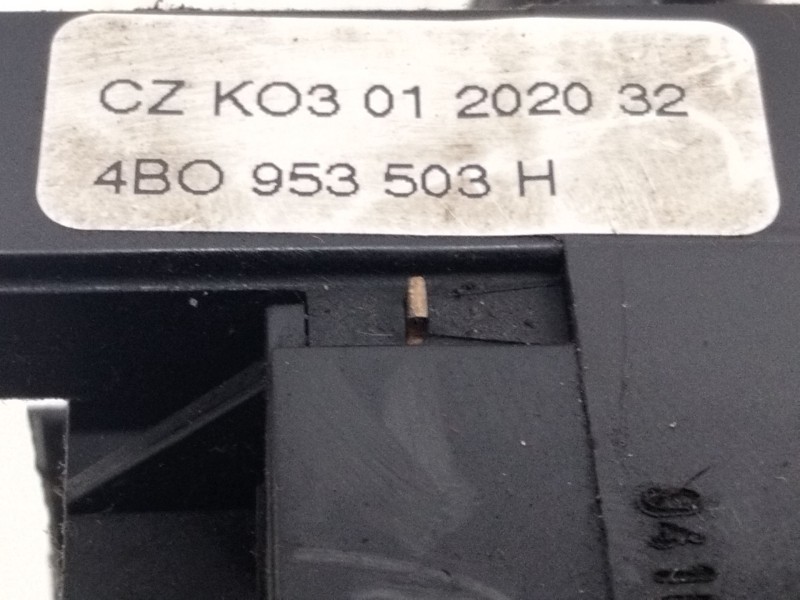 Recambio de mando intermitentes y limpia para volkswagen golf iv berlina (1j1) 1.9 tdi referencia OEM IAM 4B0953503H  