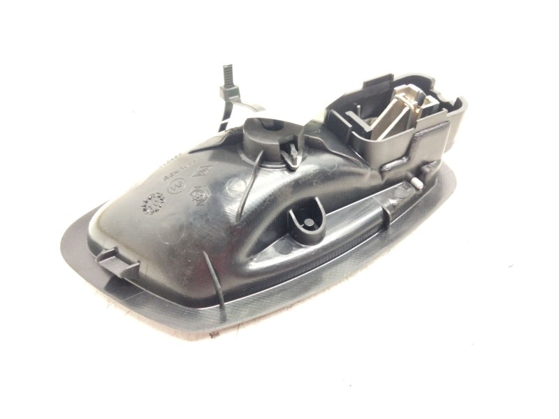 Recambio de maneta interior trasera izquierda para renault megane iii berlina 5 p 1.5 dci diesel fap referencia OEM IAM 82673000